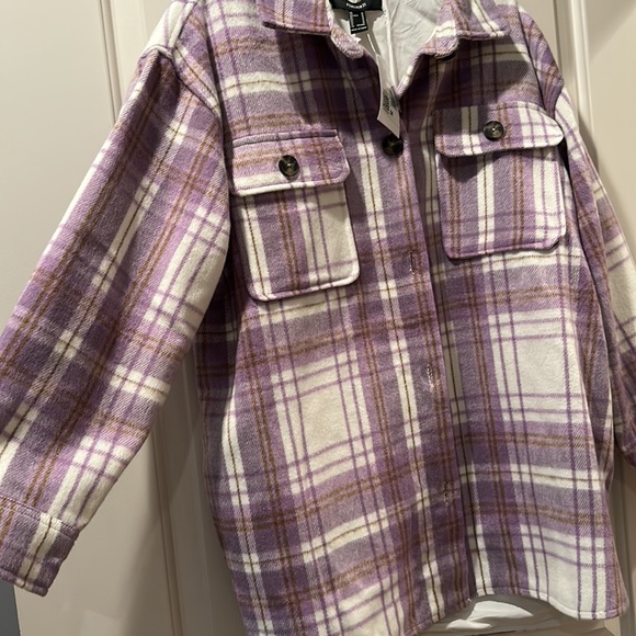 Shacket - Picture 4 of 4